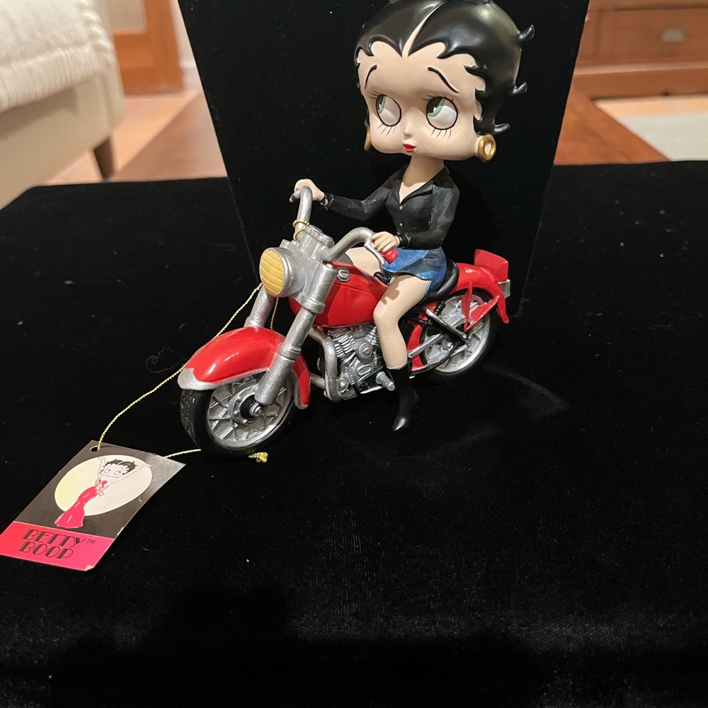 Betty Boop Bobble Head Red and Black Motorcycle Figurine